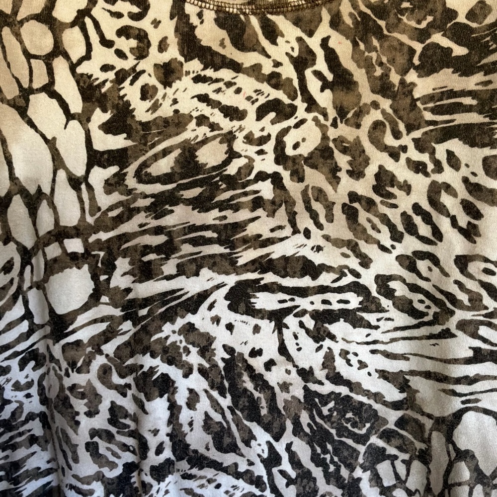 CHICO’S…top - Picture 2 of 6